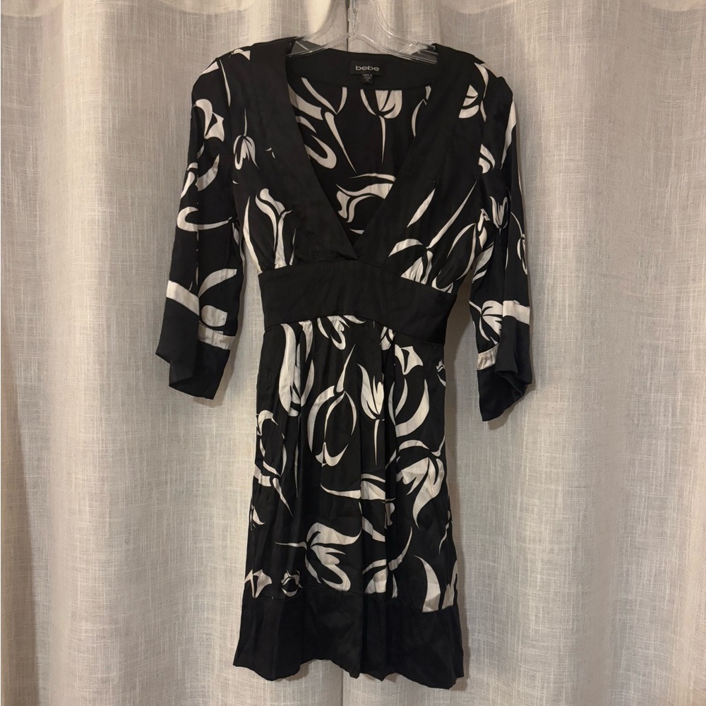 Bebe Silk Black and White Long Sleeve Dress